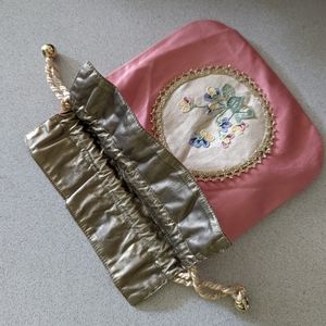 Drawstring purse
